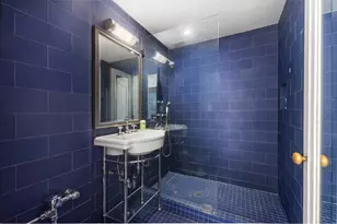405 W 23rd St, New York City, NY 10011 - Photo 13