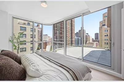 250 E 25th Street #11-B, New York City, NY 10010 - Photo 9