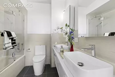 330 E 38th Street #50E, New York City, NY 10016 - Photo 5