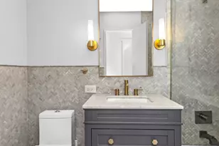 400 E 56th St, New York City, NY 10022 - Photo 9