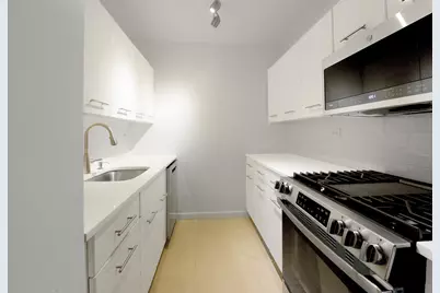 220 E 65th Street #8-J, New York City, NY 10065 - Photo 5