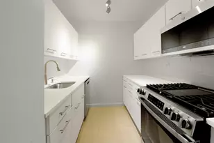 220 E 65th St, New York City, NY 10065 - Photo 5