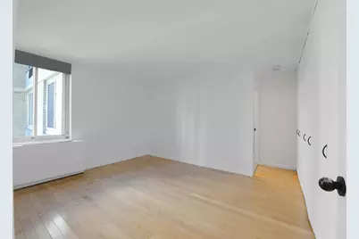 220 E 65th Street #8-J, New York City, NY 10065 - Photo 11