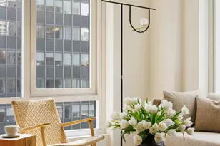 135 E 47th St, New York City, NY 10017 - Photo 3