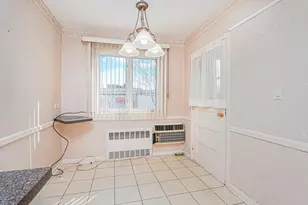 2509 E 29th St, New York City, NY 11235 - Photo 17