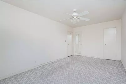 2509 E 29th Street, New York City, NY 11235 - Photo 39