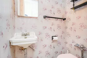 2509 E 29th St, New York City, NY 11235 - Photo 35