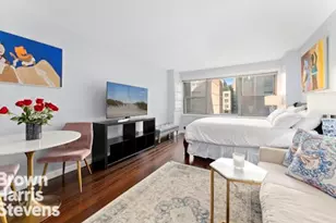 10 W 15th St, New York City, NY 10011 - Photo 7