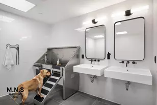 22-54 46th St, New York City, NY 11105 - Photo 33