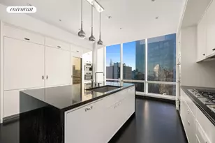 157 W 57th St, New York City, NY 10019 - Photo 9