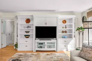 249 E 48th St, New York City, NY 10017 - Photo 3