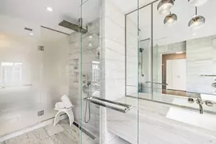 135 W 52nd St, New York City, NY 10019 - Photo 17