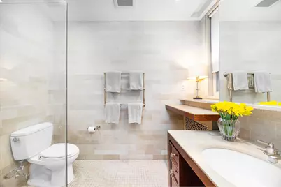 171 W 71st Street #8CE, New York City, NY 10023 - Photo 15