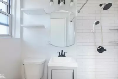 3750 Hudson Manor Terrace #6DE, New York City, NY 10463 - Photo 5