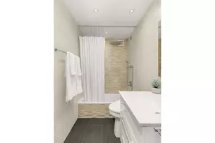 230 E 79th St, New York City, NY 10021 - Photo 9