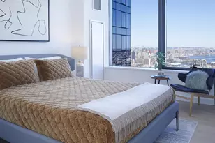 3 Ct Square, New York City, NY 11101 - Photo 3