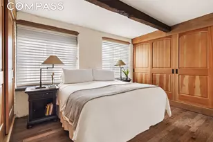 300 E 4th St, New York City, NY 10009 - Photo 5