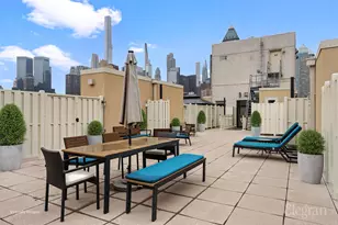 505 W 47th St, New York City, NY 10036 - Photo 9