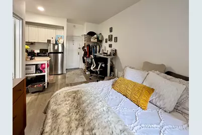 343 W 21st Street #2A, New York City, NY 10011 - Photo 9