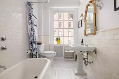 130 E 67th Street #5B, New York City, NY 10065 - Photo 5