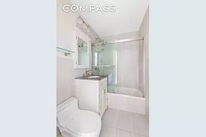 551 Main Street #208, New York City, NY 10044 - Photo 13