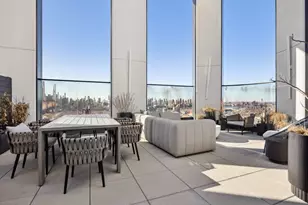 29-18 41st Ave, New York City, NY 11101 - Photo 9