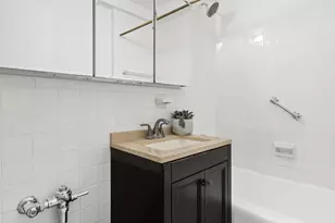 155 E 38th St, New York City, NY 10016 - Photo 7