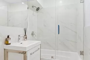 415 Beverley Rd, New York City, NY 11218 - Photo 7