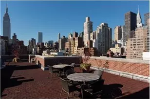 240 E 35th St, New York City, NY 10016 - Photo 15