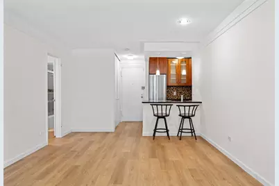 240 E 35th Street #3C, New York City, NY 10016 - Photo 11