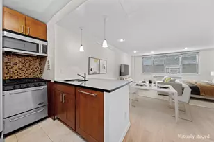 240 E 35th St, New York City, NY 10016 - Photo 1