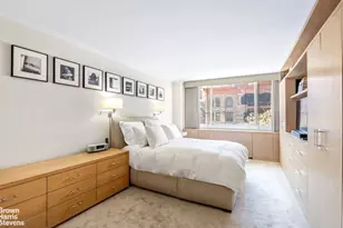 301 E 78th St, New York City, NY 10075 - Photo 5