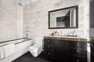 78 Morton St, New York City, NY 10014 - Photo 17