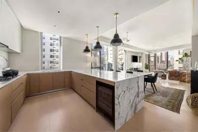 80 E 10th Street #3W, New York, NY 10003 - Photo 1