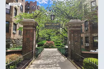 762 Brady Avenue #621, New York City, NY 10462 - Photo 13