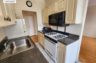 762 Brady Ave, New York City, NY 10462 - Photo 3