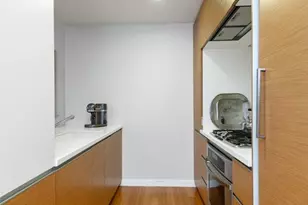 2 River Ter., New York, NY 10282 - Photo 3