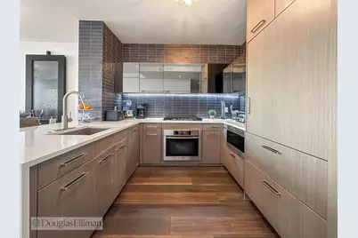 100 Riverside Boulevard #11K, New York City, NY 10069 - Photo 5