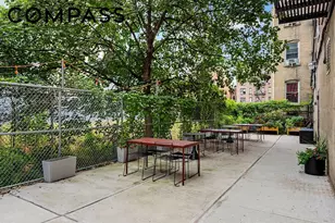 675 Academy St, New York City, NY 10034 - Photo 11