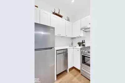 186 W 80th Street #4J, New York City, NY 10024 - Photo 3