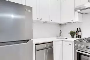 186 W 80th St, New York City, NY 10024 - Photo 3