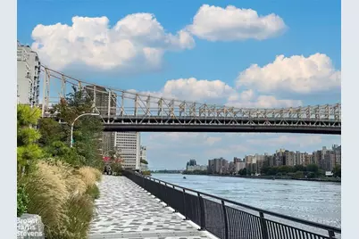 430 E 57th Street #11D, New York City, NY 10022 - Photo 15