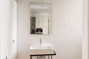 180 E 79th St, New York City, NY 10075 - Photo 11