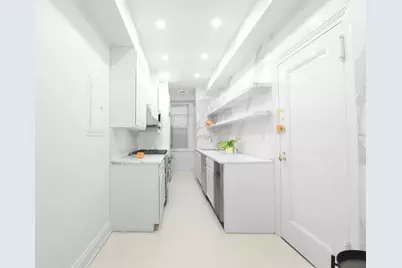 128 Central Park S #3-C, New York City, NY 10019 - Photo 3