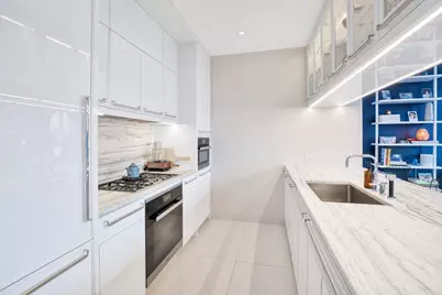 200 E 95th Street #27C, New York City, NY 10128 - Photo 3