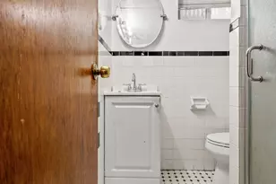 132-55 154th St, New York City, NY 11434 - Photo 35