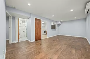 132-55 154th St, New York City, NY 11434 - Photo 17
