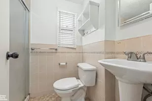 132-55 154th St, New York City, NY 11434 - Photo 33