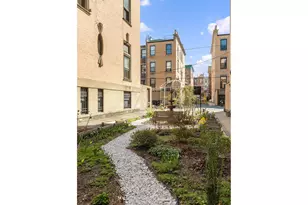 218 W 139th St, New York City, NY 10030 - Photo 25