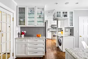 114 E 84th St, New York City, NY 10028 - Photo 5